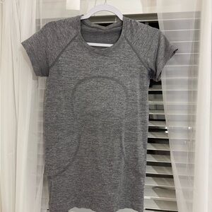 Lululemon swiftly tech